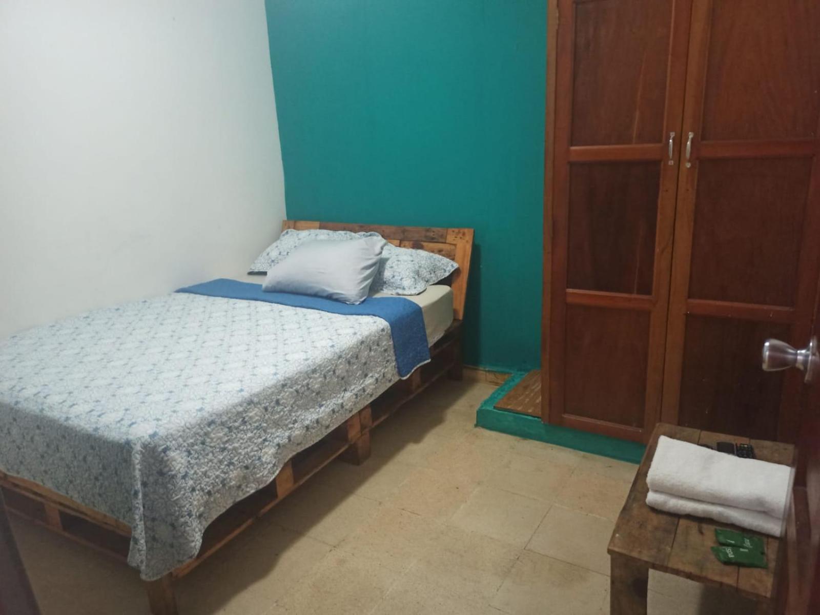 Hostal Familiar Argenal - David Exterior foto